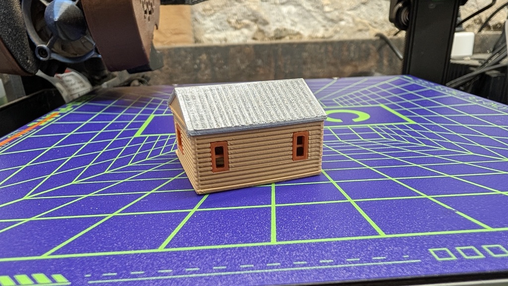 Модель деревянного домика в масштабе N