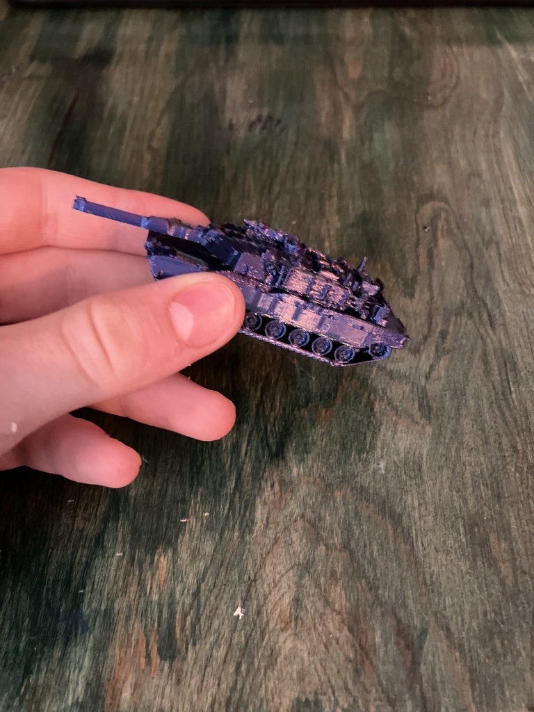 Модель танка M1A1 Abrams без поддержки