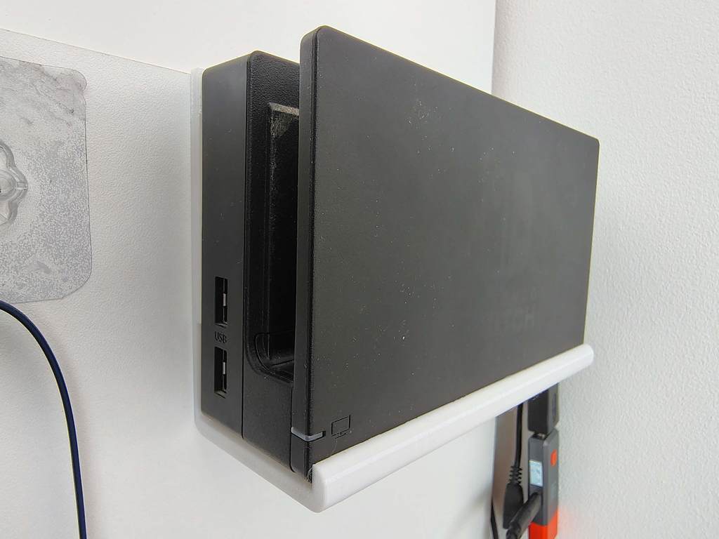 Крепление для переключателя на стену с отверстиями