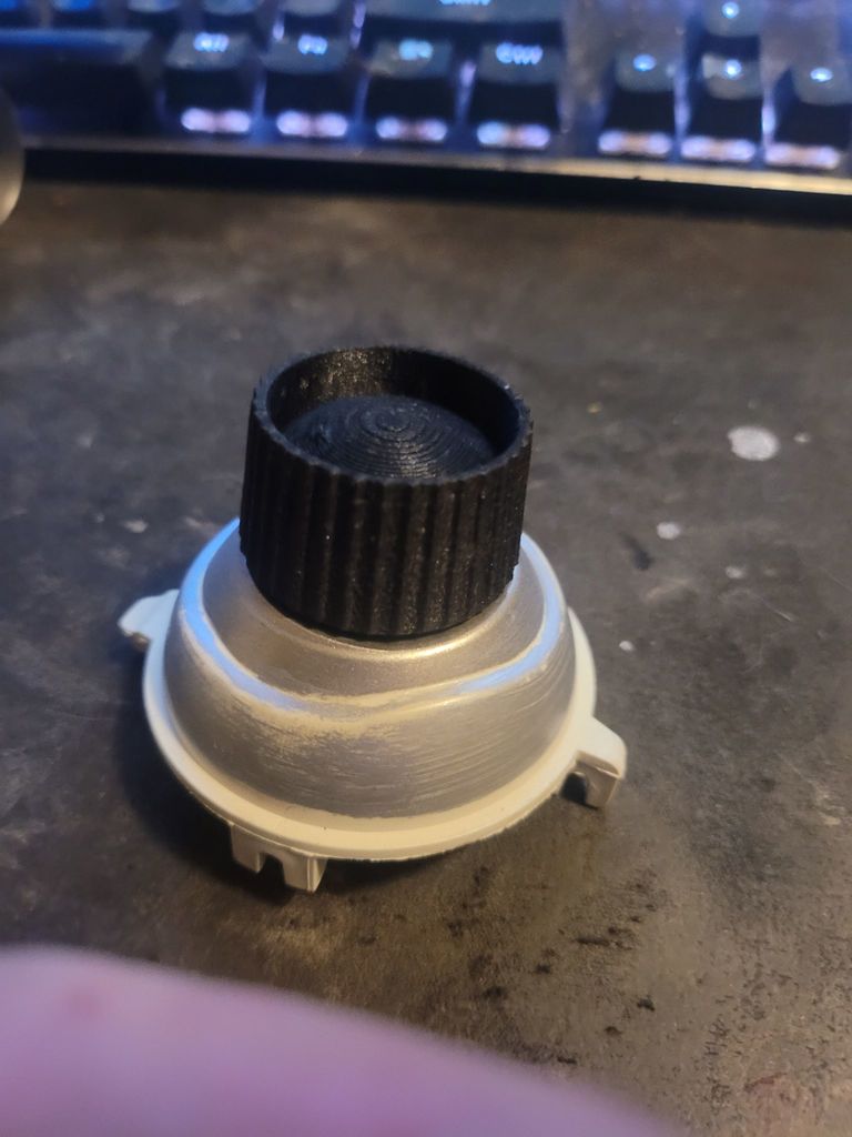 Замена голограммы для R2-D2 от Home Depot