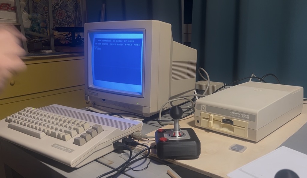 Энклоуж для Commodore 1541 с SD2IEC