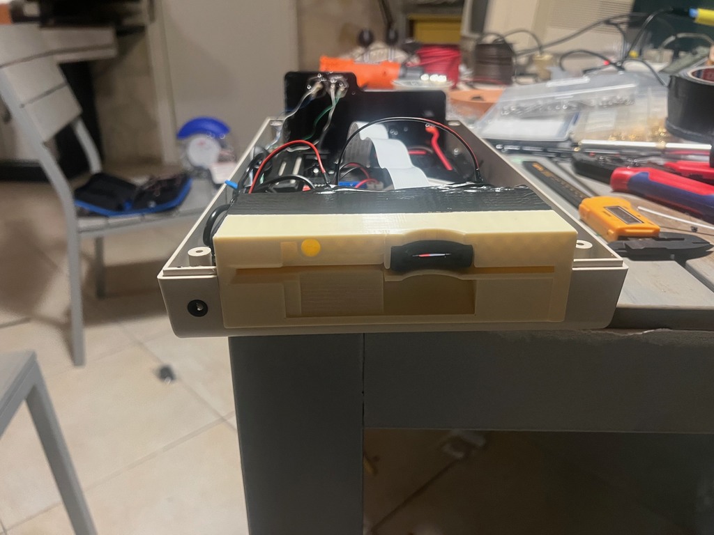 Энклоуж для Commodore 1541 с SD2IEC