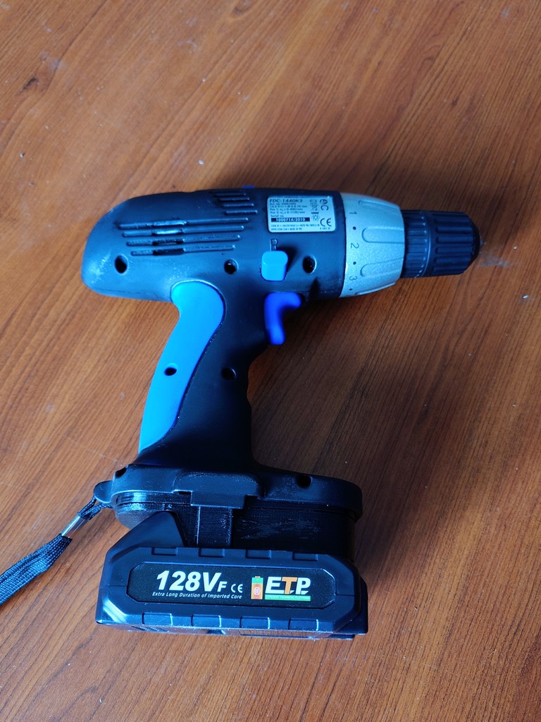 Адаптер для дрелей Makita на FERM