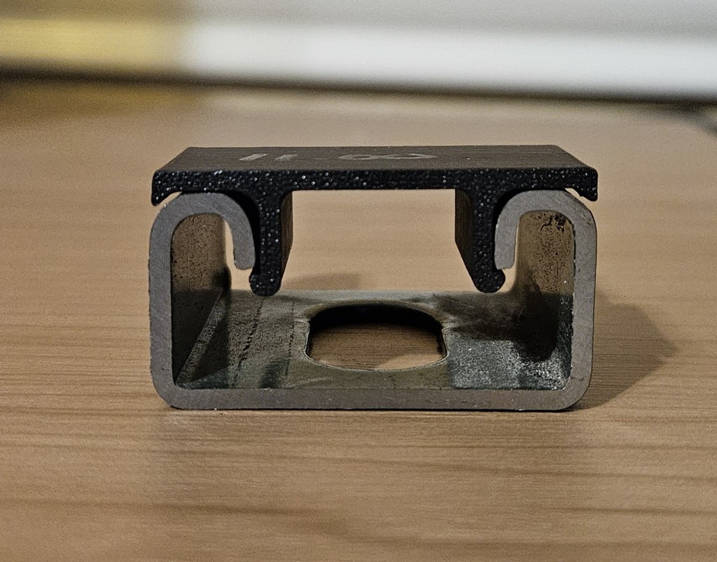 Крышка канала Unistrut