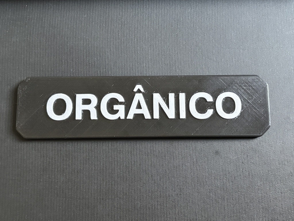 Органическая этикетка Placar