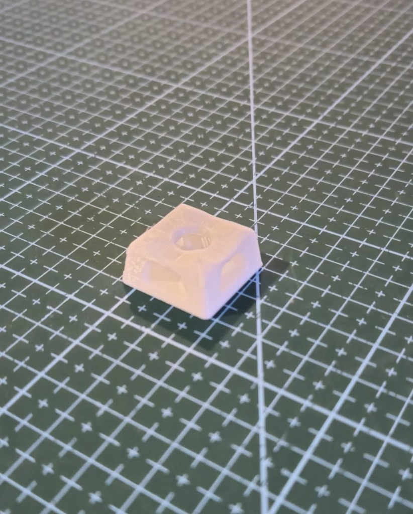 Крепление для кабельных стяжек