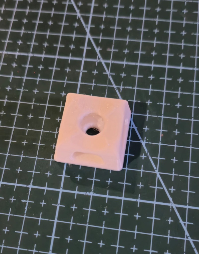 Крепление для кабельных стяжек