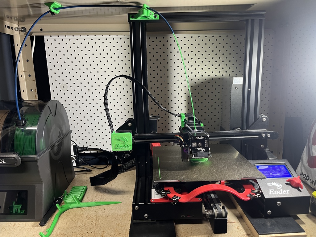 Филаментный гид PTFE с магнитным креплением