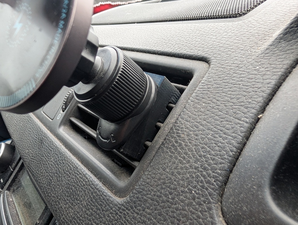 Поддержка вентиля Volvo для мобильного телефона