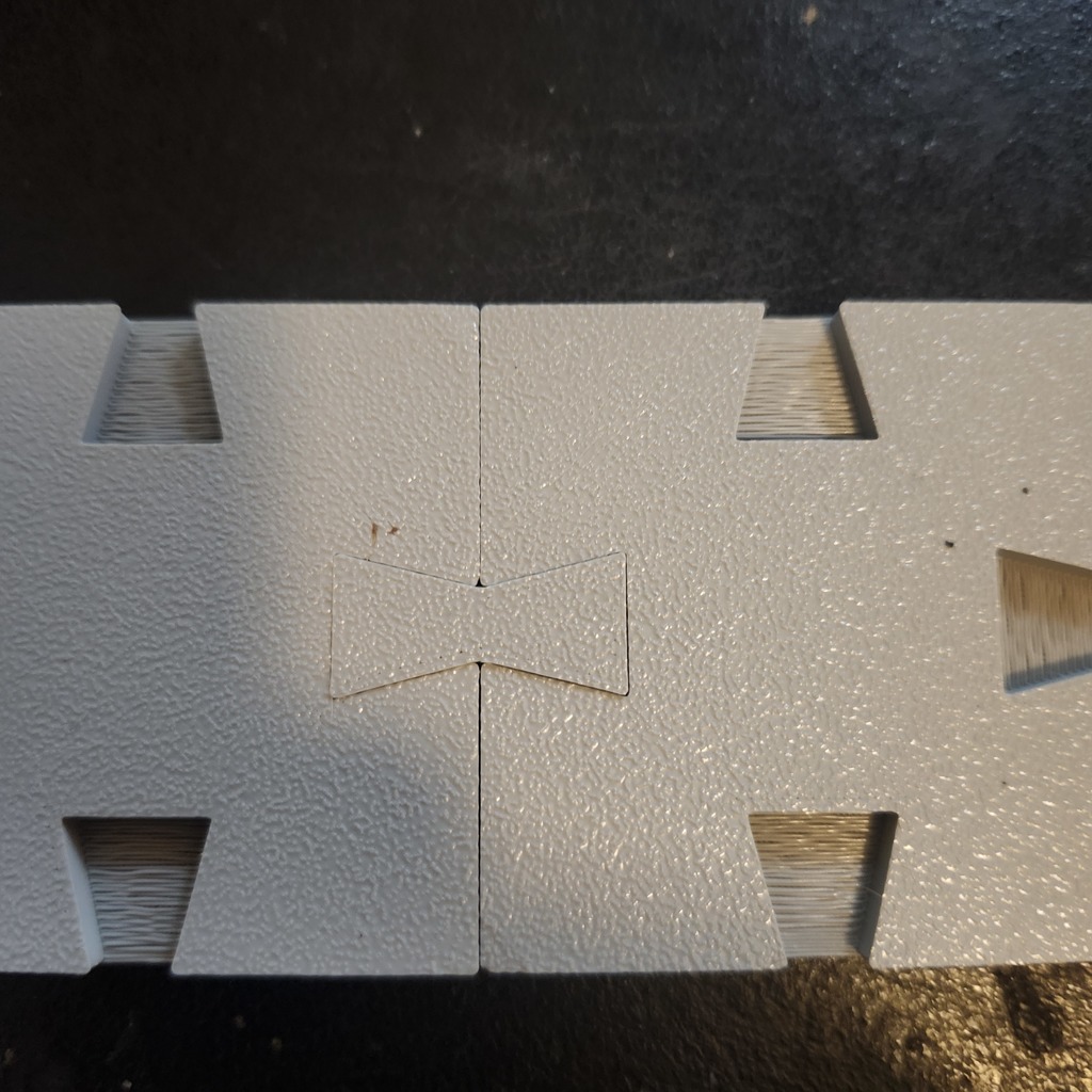 Плитки подземелий с замком