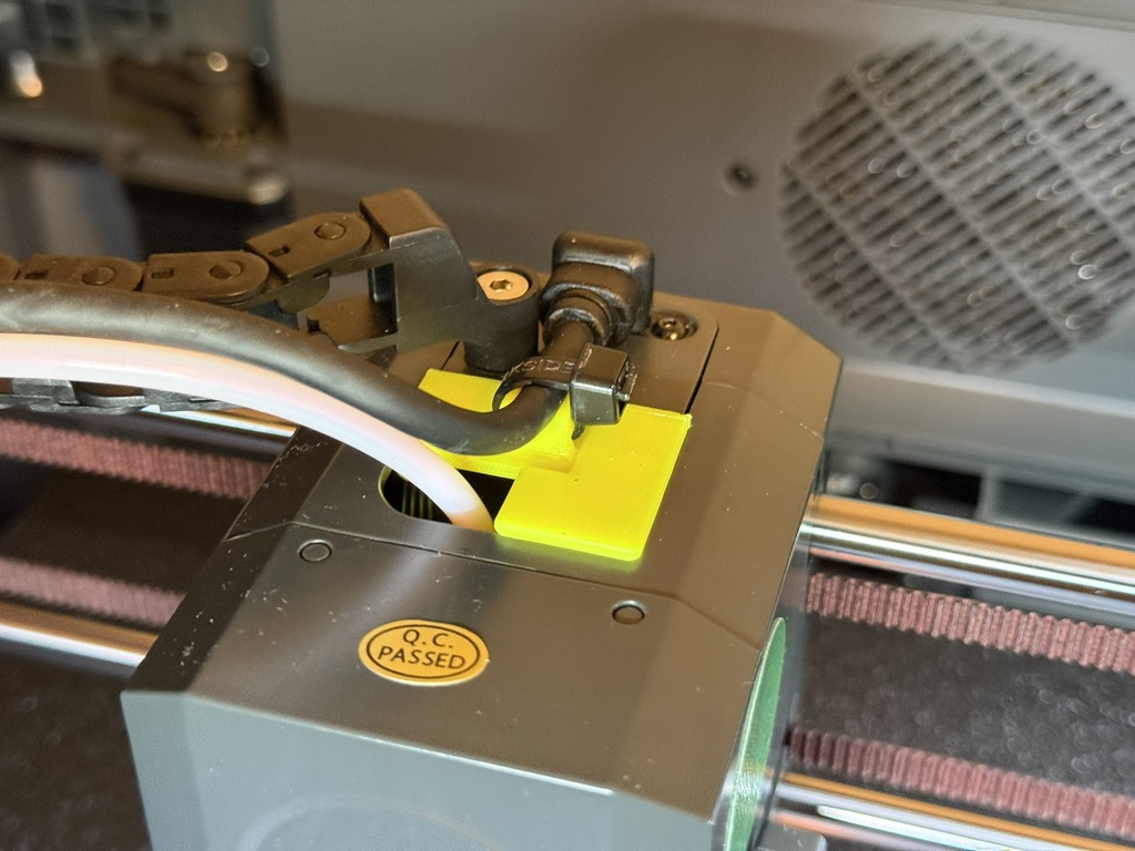 Крепление кабеля для хотэнда Elegoo Centauri Carbon