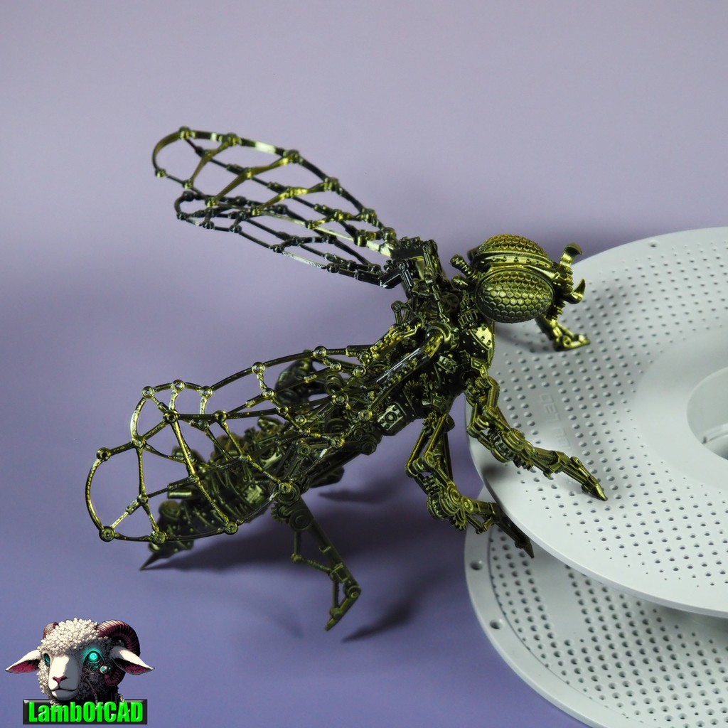 Степанковая оса с подвижными суставами