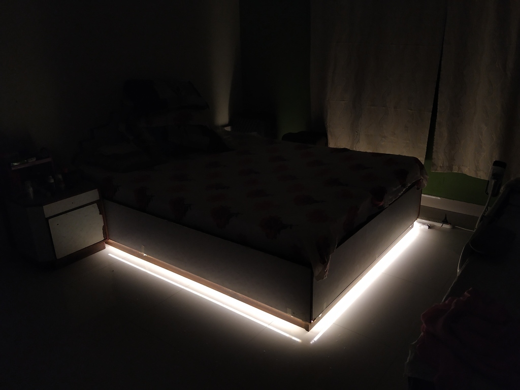 Капюшон для светодиодной ленты под кроватью