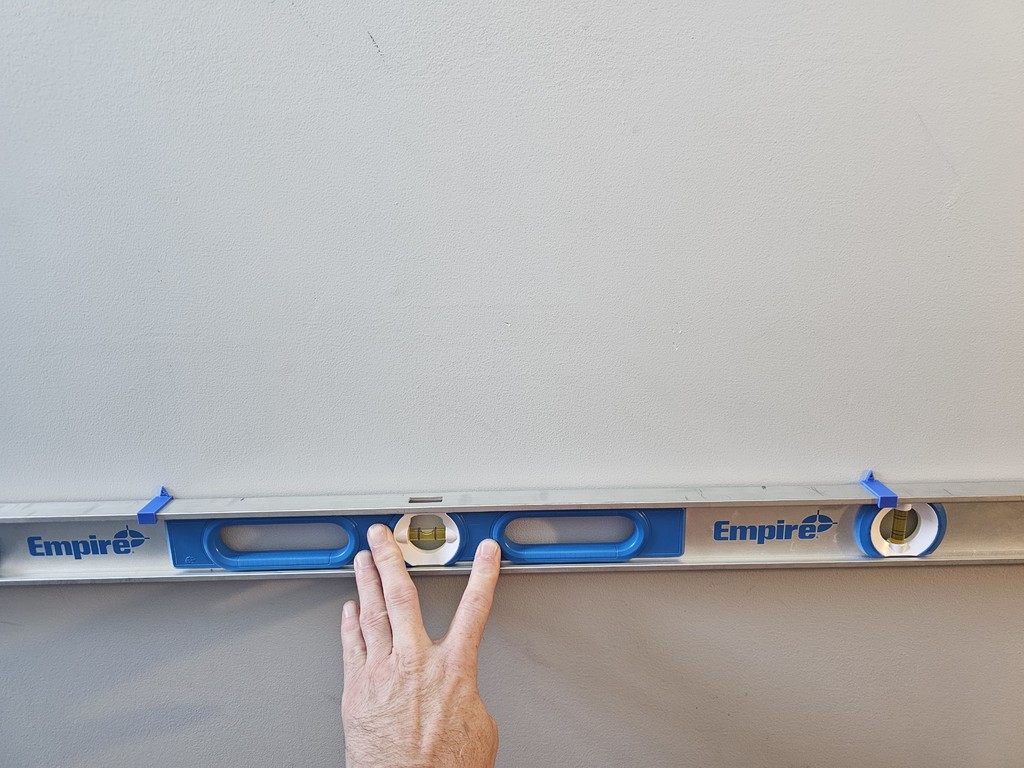 Держатель для картин для уровня Empire