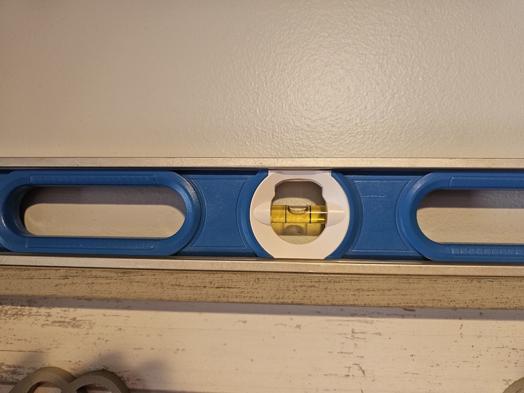 Держатель для картин для уровня Empire