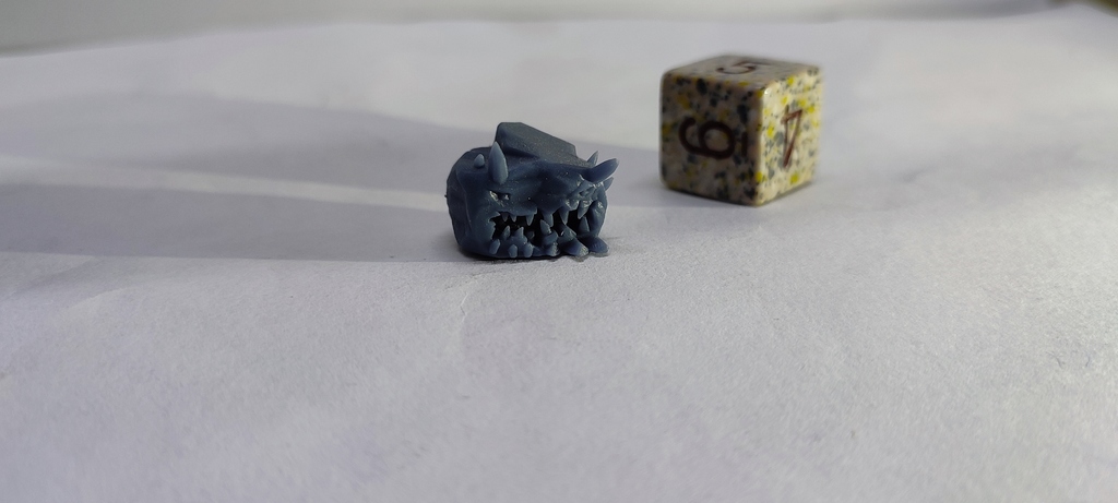 Живой булыжник