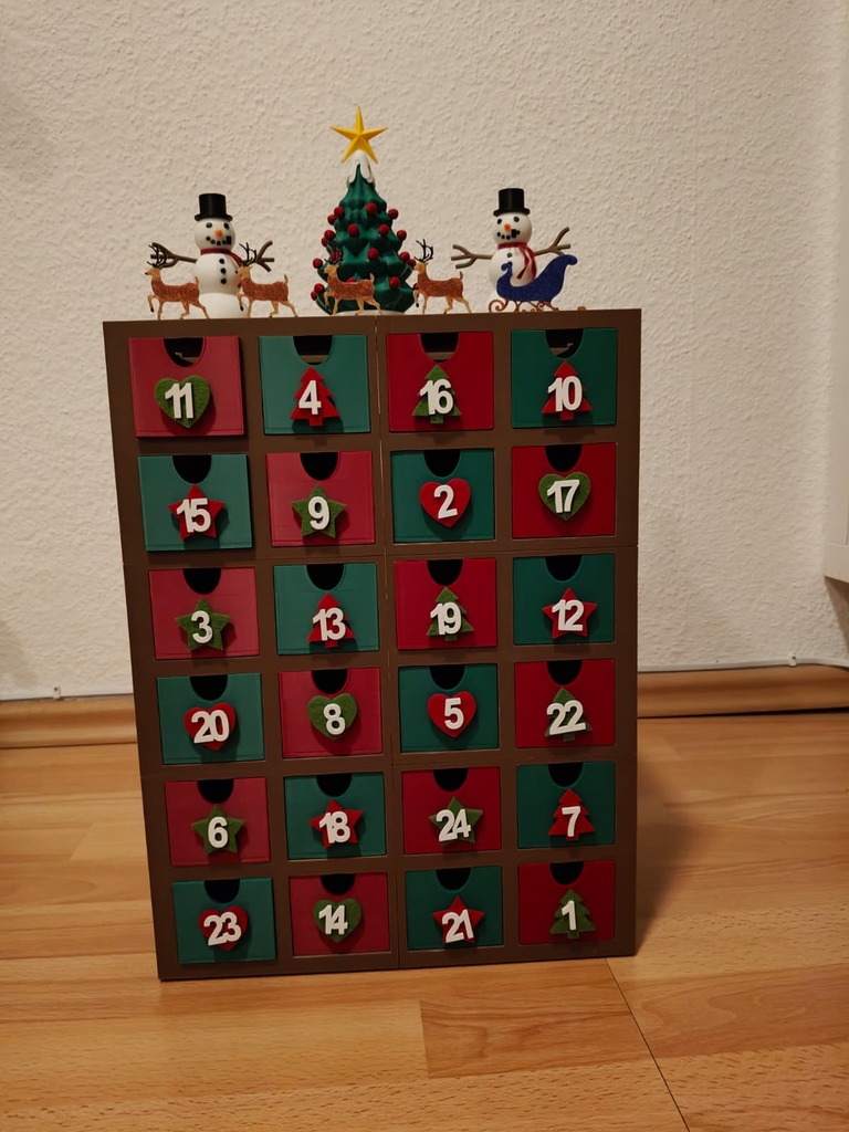Адвент-календарь с ящиками