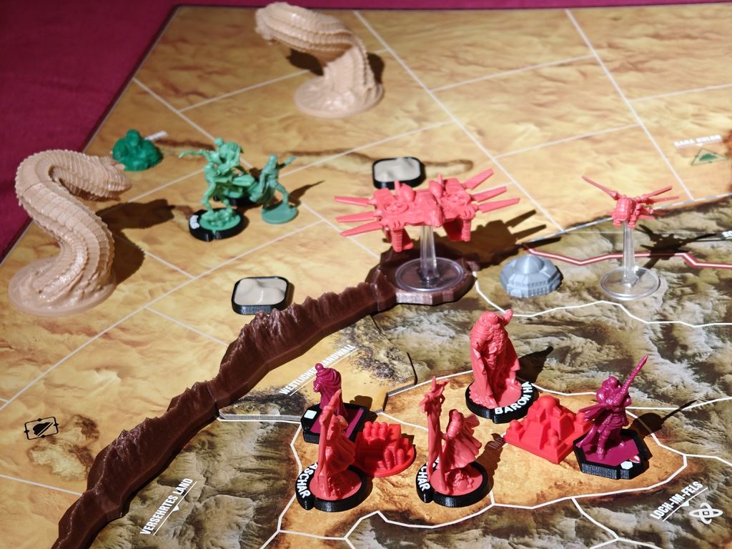 Горные стены для Dune: War for Arrakis