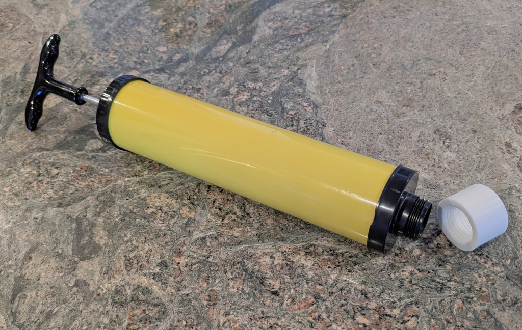 Адаптер для насоса с резьбой 23мм на 26мм