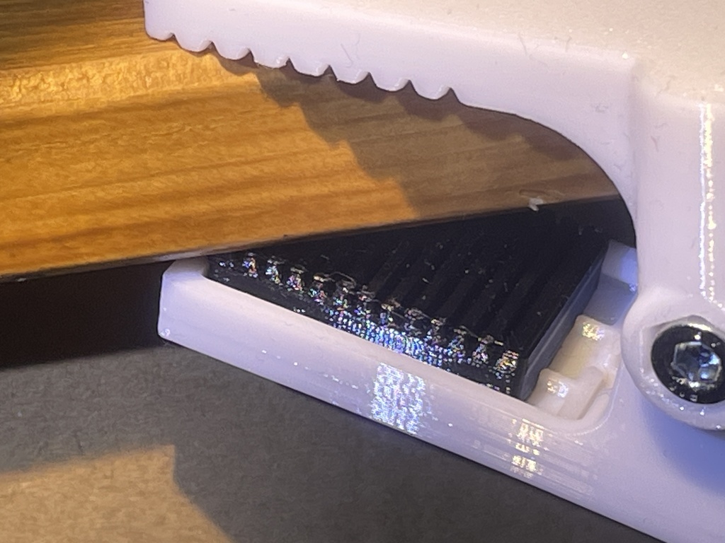 Крепление для лампы Ikea Janssjo (старый стиль)