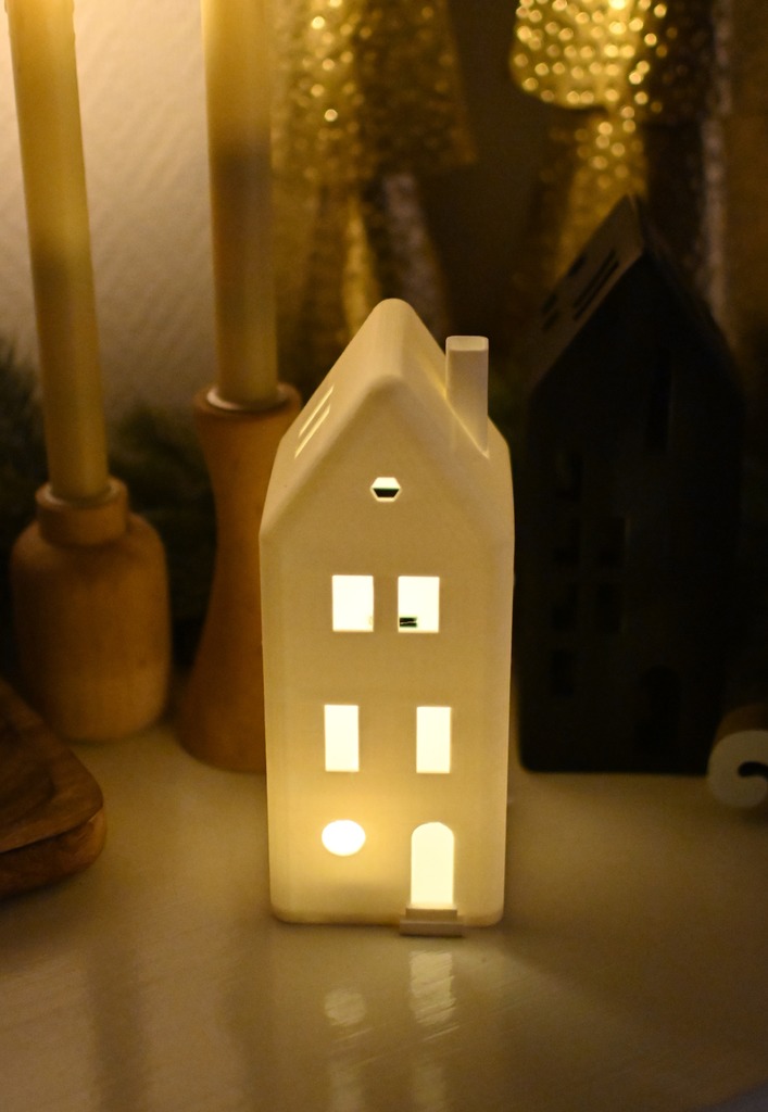 Рождественский фонарь-домик