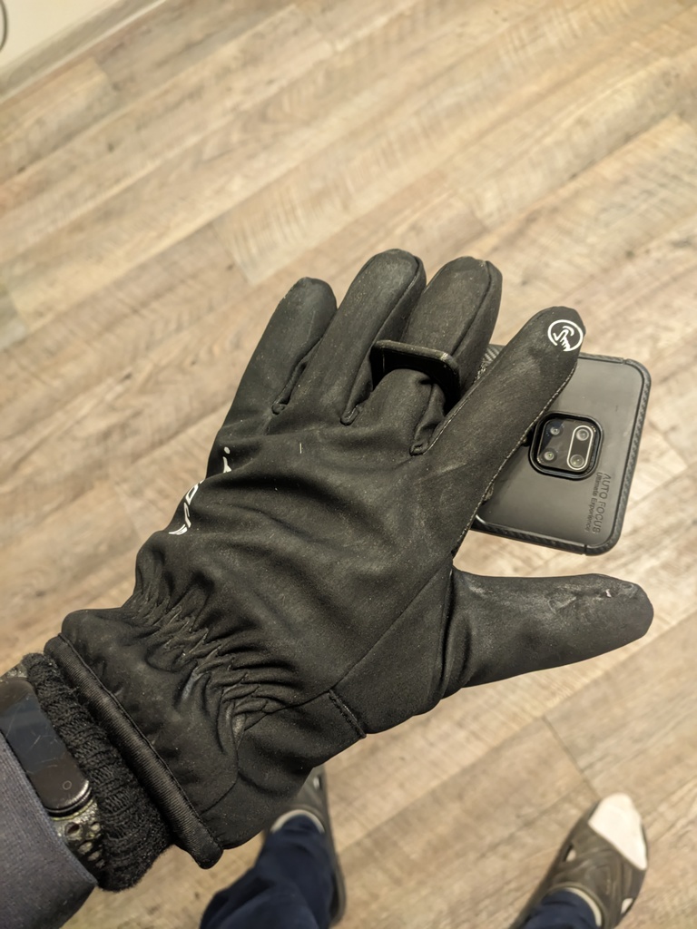 Подставка-держатель для телефона