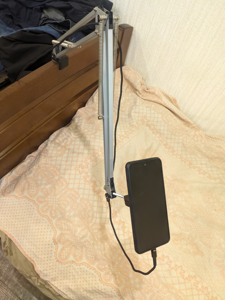 Подставка-держатель для телефона