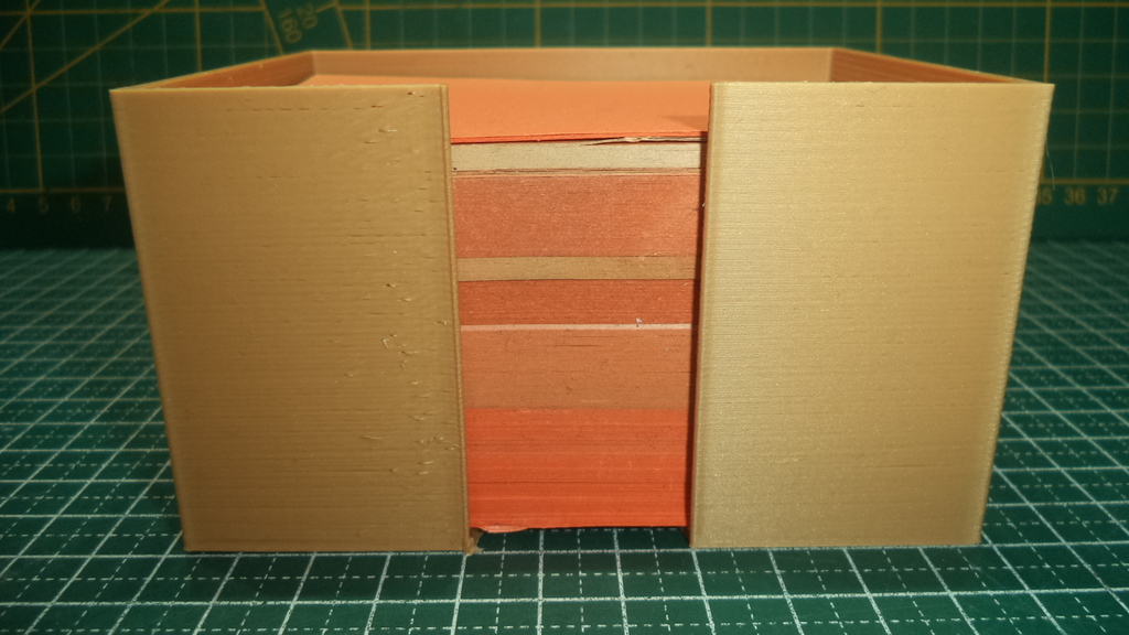 Держатель для листов бумаги 7,5 x 10 см