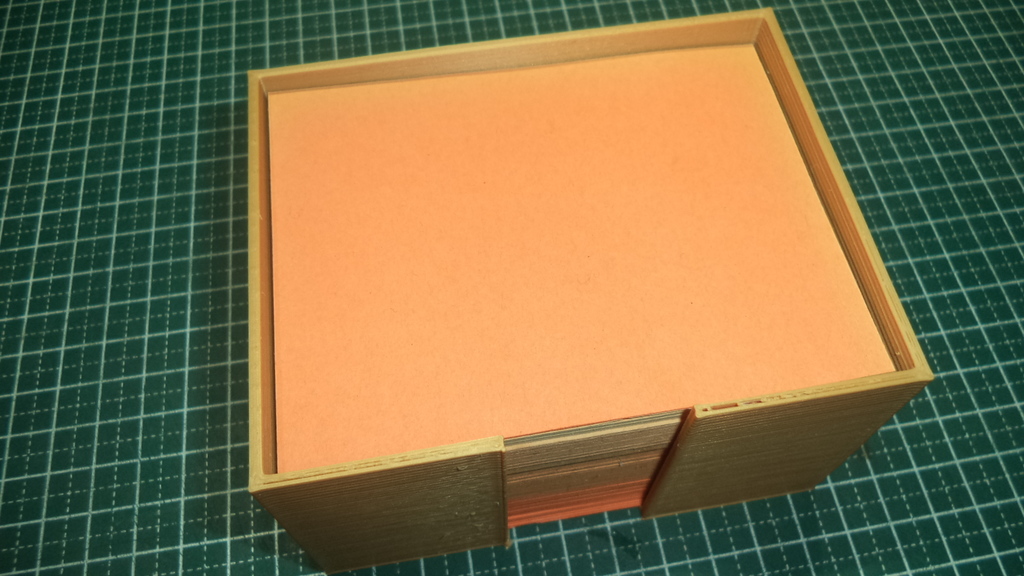 Держатель для листов бумаги 7,5 x 10 см