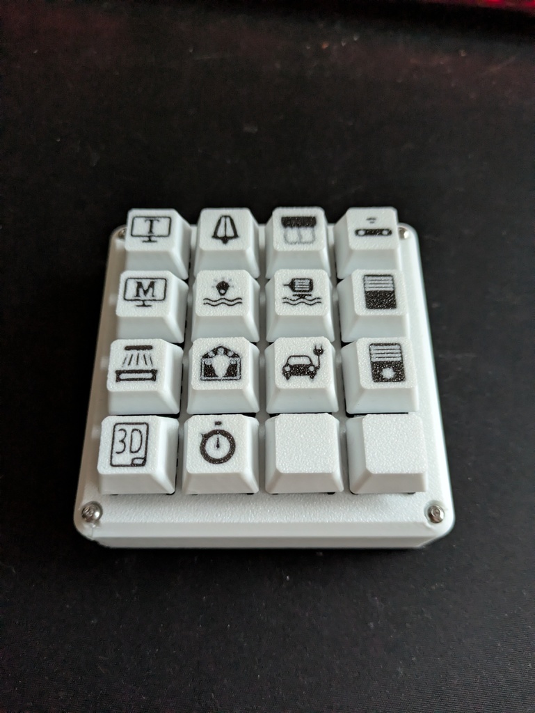 Zigbee Macropad на 16 кнопок с ESP32C6