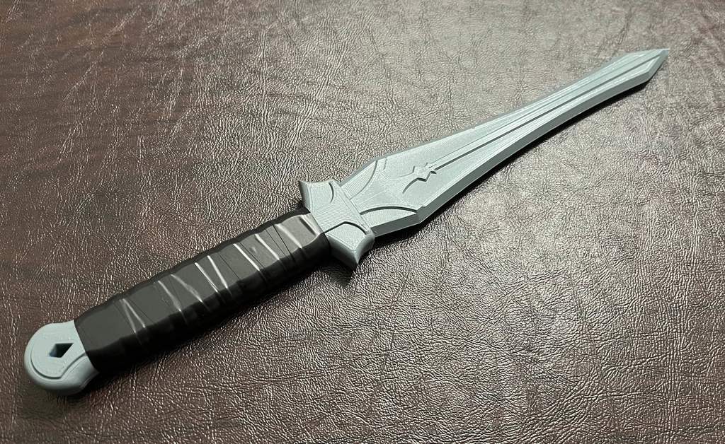 Фантазийный солнечный кинжал