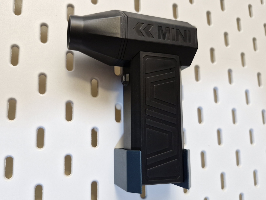 Держатель IKEA Skadis для мини-воздуходувки Turbo