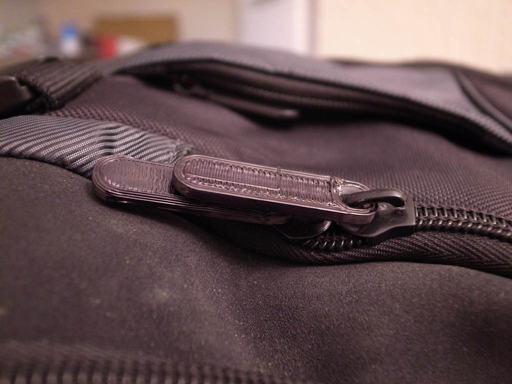 Параметрическая ручка для молнии