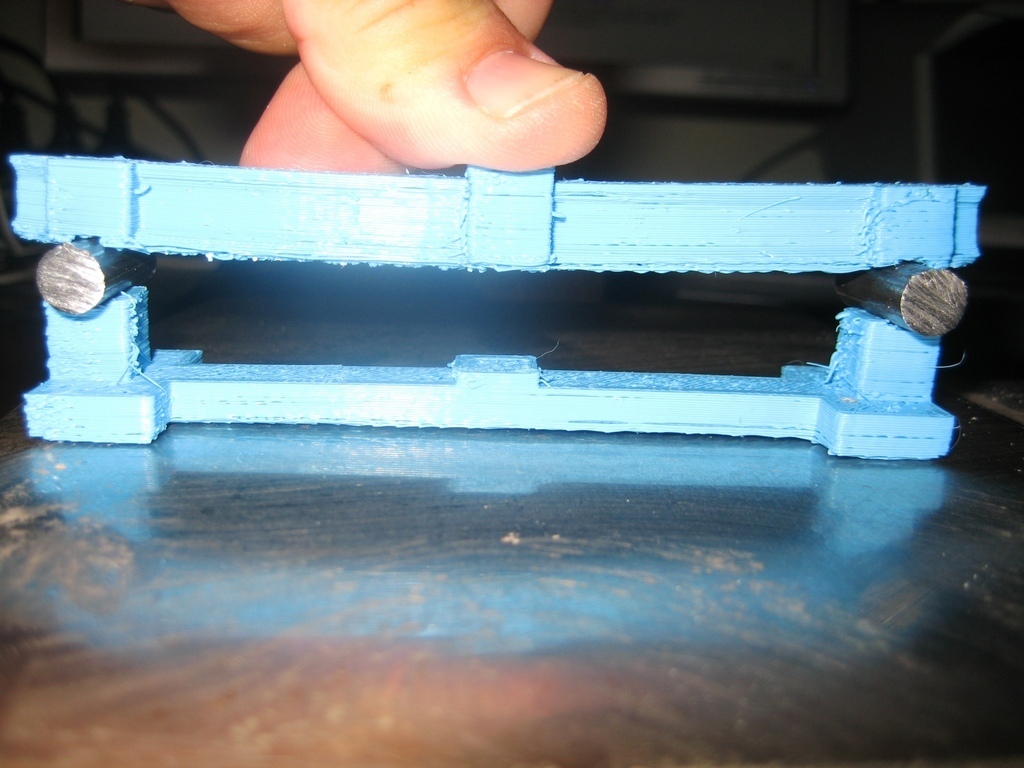 Установка для тестирования прочности 3D-печатных деталей