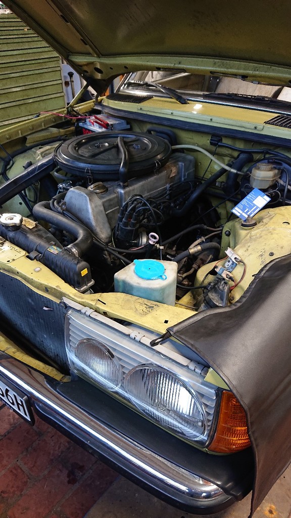 Запасная крышка резервуара для омывателя для Mercedes W123